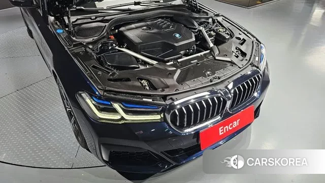 BMW 5 Series (G30) id 3457880 из Кореи 16