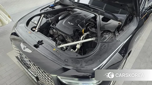 Genesis G90 id 3504432 из Кореи 16