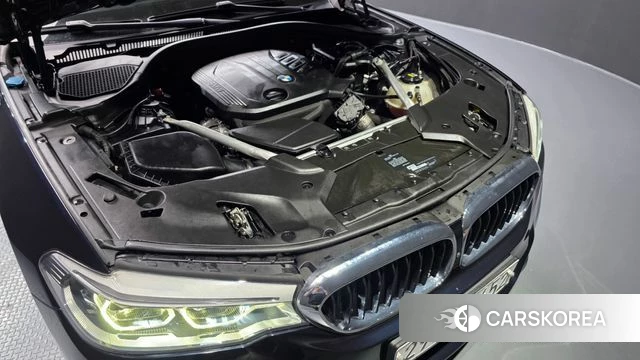 BMW 5 Series (G30) id 4520133 из Кореи 16