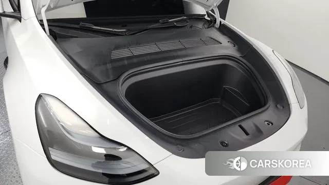 Tesla Model Y id 3256820 из Кореи 16