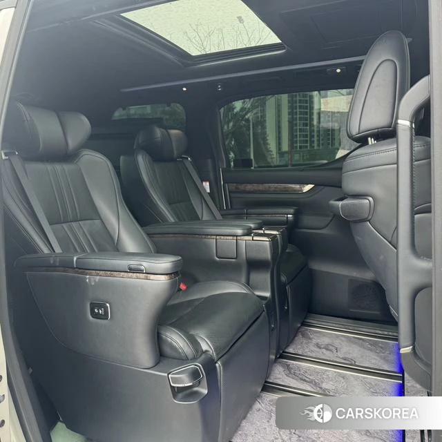 Toyota Elfa id 4262525 из Китая 7