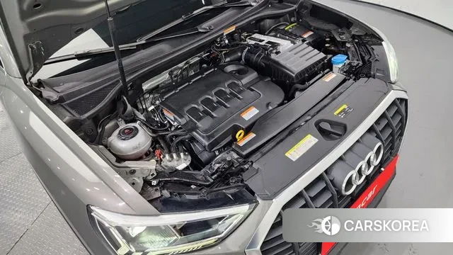 Audi Q3 (F3) id 3033541 из Кореи 16