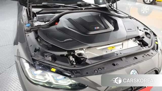 BMW i4 id 3726300 из Кореи 16