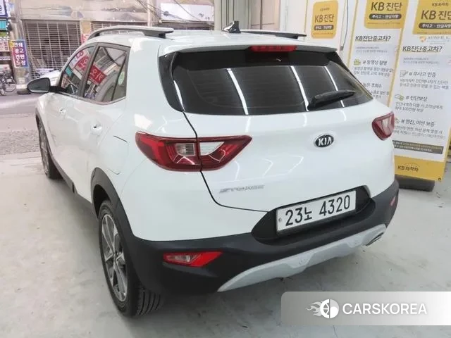 Kia Stonic id 3544081 из Кореи 16