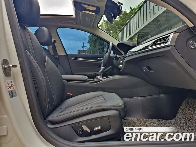 BMW 5 Series (G30) id 2907679 из Кореи 8