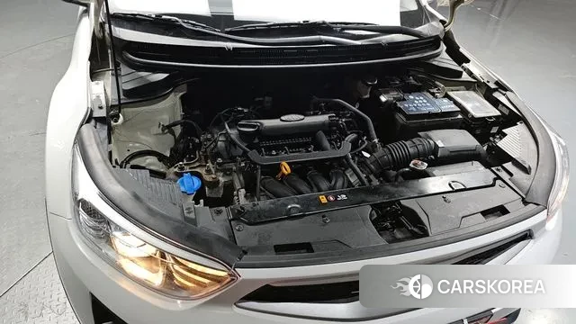 Kia Stonic id 3547330 из Кореи 16