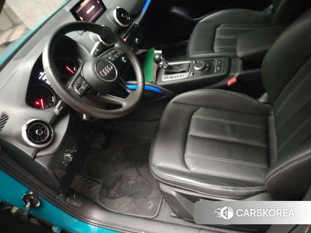 Audi Q2L 2022 Синий из Китая, фото 6