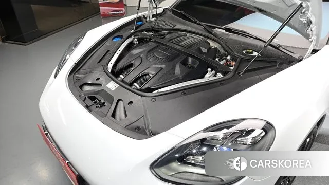 Porsche Panamera (971) id 3571650 из Кореи 16