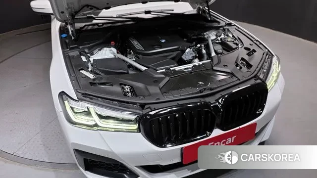 BMW 5 Series (G30) id 3586282 из Кореи 16