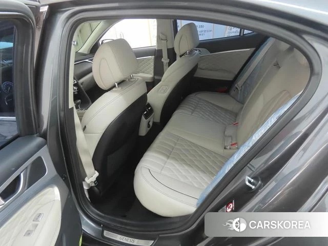 Genesis G70 id 4519834 из Кореи 16