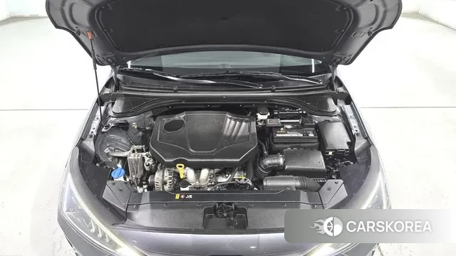 Hyundai The New Avante AD id 3371196 из Кореи 16