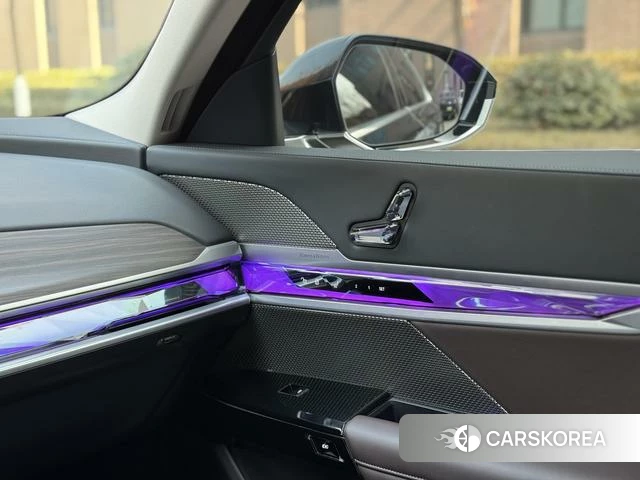 BMW 7 series id 4348691 из Китая 10