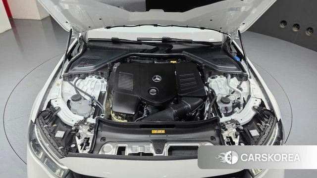 Mercedes-Benz E-Class W214 id 4879359 из Кореи 32