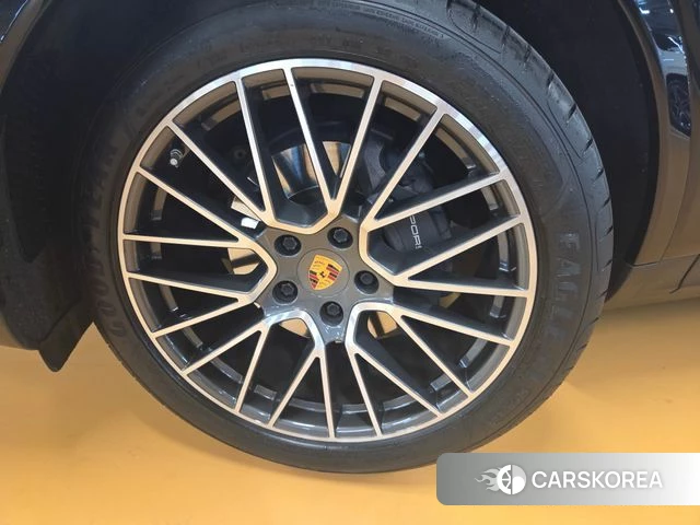 Porsche Cayenne (PO536) id 3965886 из Кореи 16