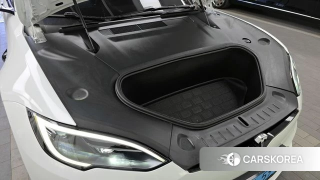 Tesla Model S id 3811579 из Кореи 16