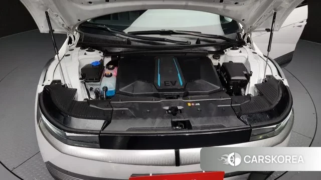 Hyundai Ionic 5 id 3421799 из Кореи 16