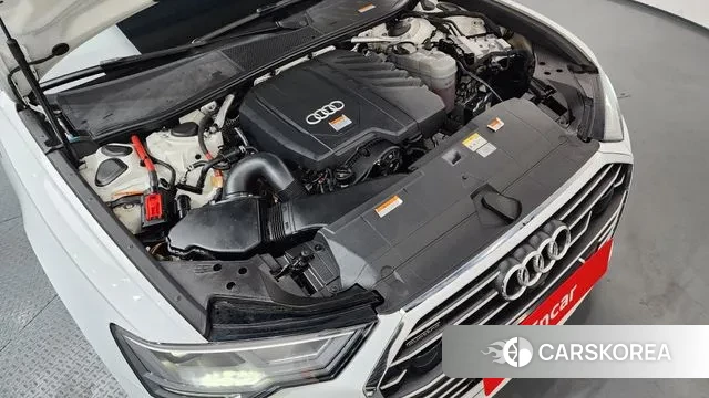 Audi A6 (C8) id 3639446 из Кореи 16