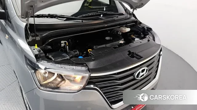 Hyundai The New Grand Starex id 3598334 из Кореи 16