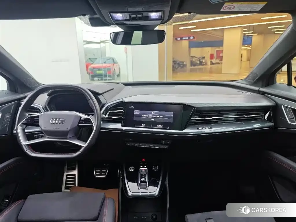 Audi Q5 e-tron id 4546062 из Китая 7