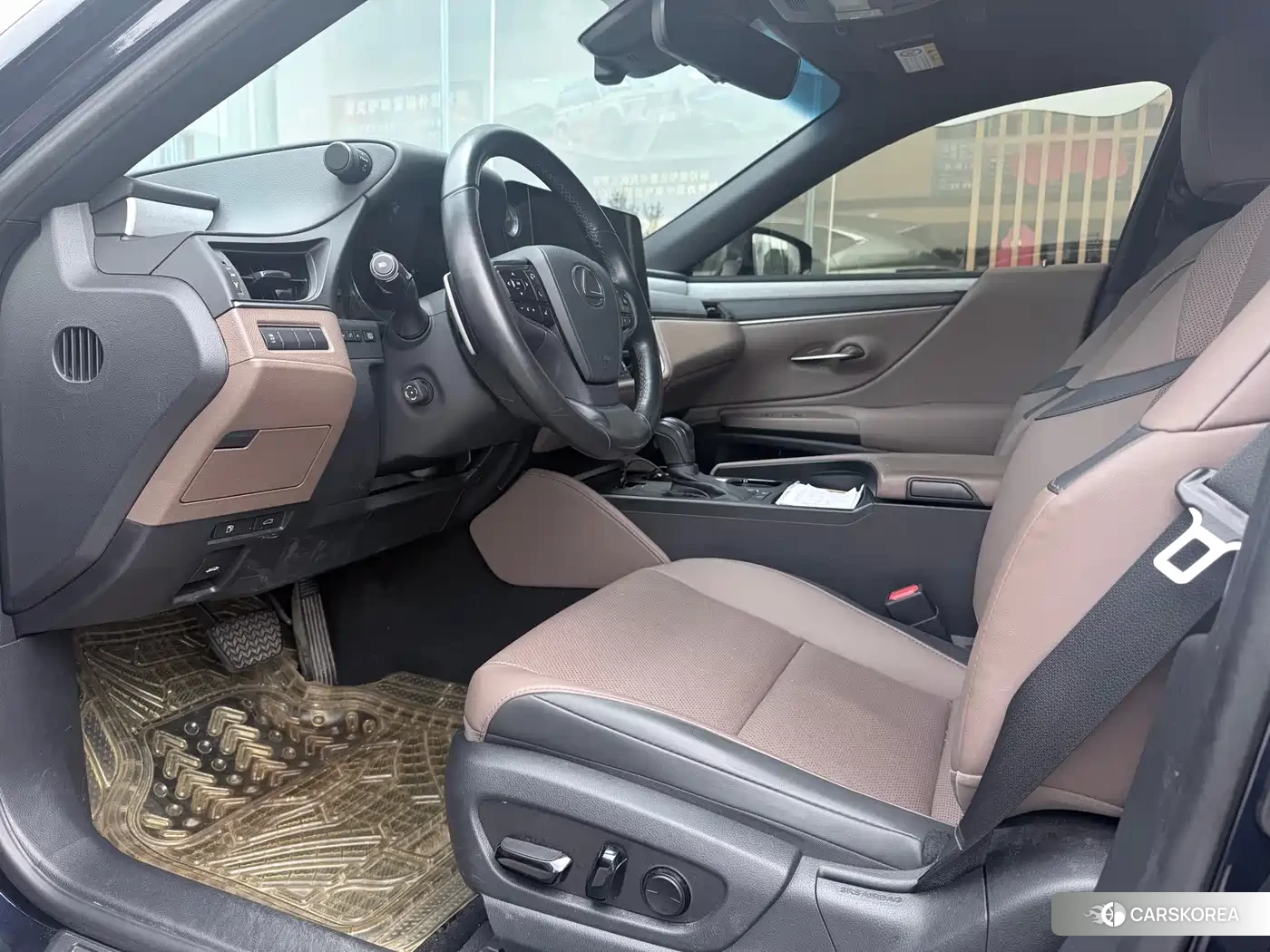 Lexus ES id 4622472 из Китая 12