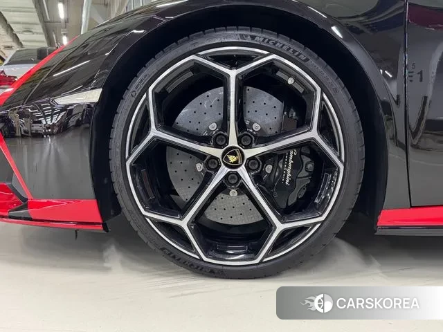 Lamborghini Huracan id 3076485 из Кореи 16