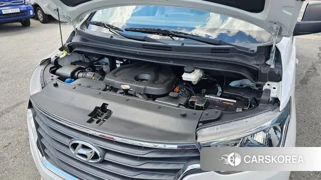 Hyundai The New Grand Starex id 2976913 из Кореи 16