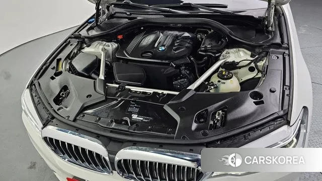 BMW 5 Series (G30) id 3474845 из Кореи 16