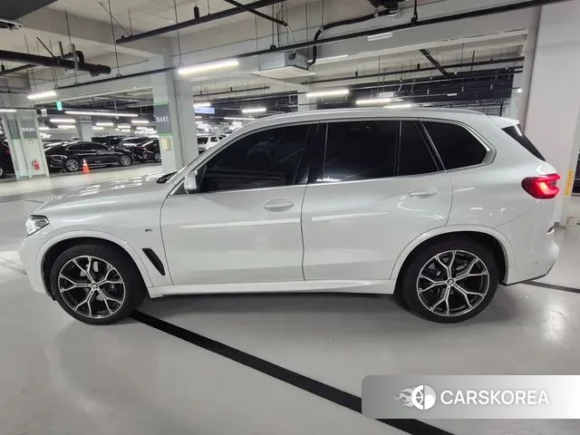 BMW X5 (G05) 2023 Белый из Кореи, фото 6