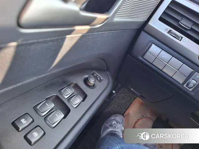 Ssangyong Rexton Sports id 3886077 из Кореи 12