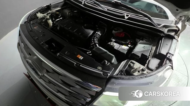 Ford Explorer id 3853658 из Кореи 16