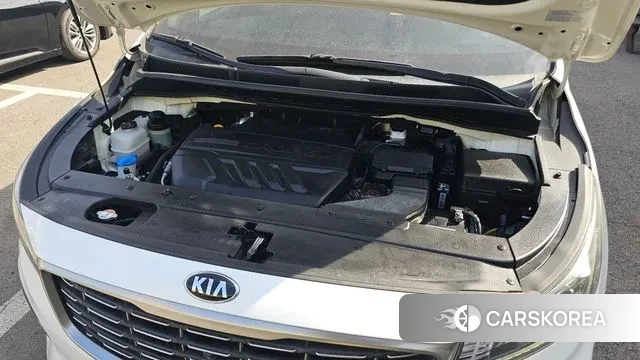 Kia The New Carnival id 3728651 из Кореи 16