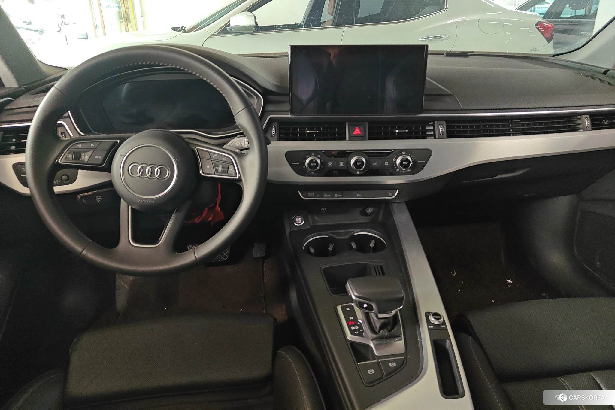 Audi A4L id 4454061 из Китая 13