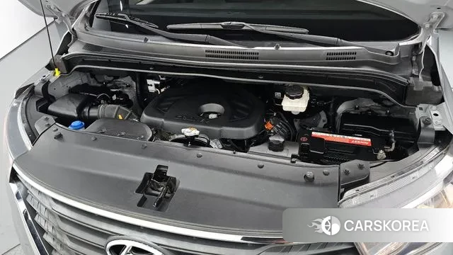 Hyundai The New Grand Starex id 3408335 из Кореи 16