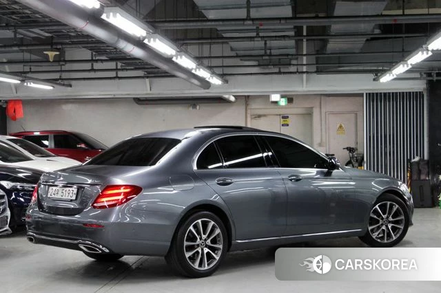 Mercedes-Benz E-Class W213 id 3880050 из Кореи 16