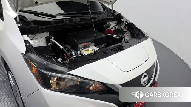 Nissan Leaf (ZE1) id 3324944 из Кореи 16