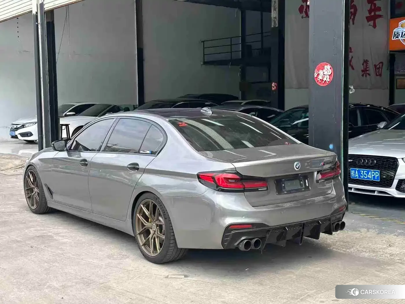 BMW 5 series 2018 Silver/gray из Китая, фото 6