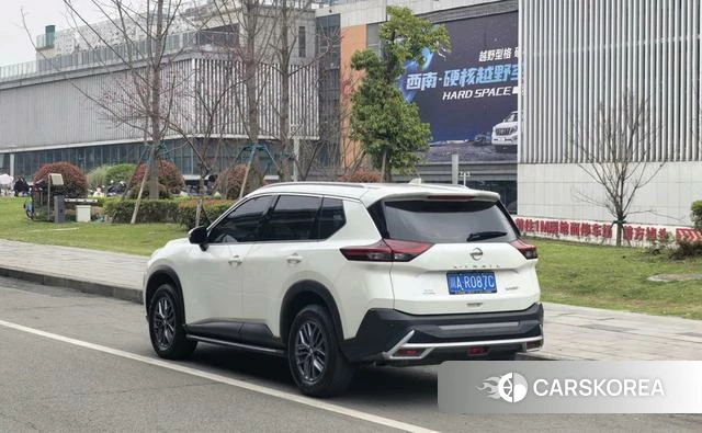 Nissan Qijun 2022 Белый из Китая, фото 6