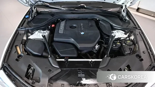 BMW 5 Series (G30) id 3602410 из Кореи 16