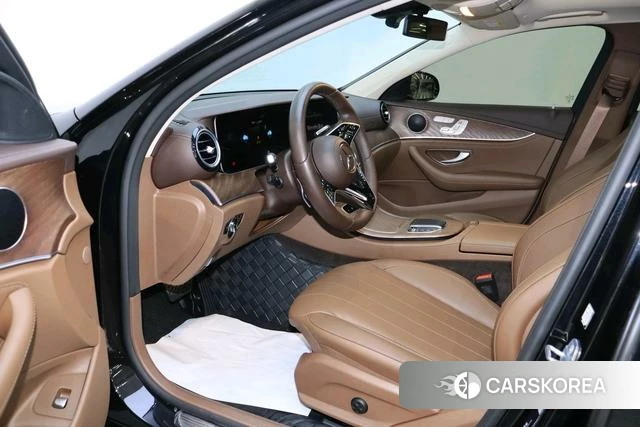 Mercedes-Benz E-class id 4255903 из Китая 16