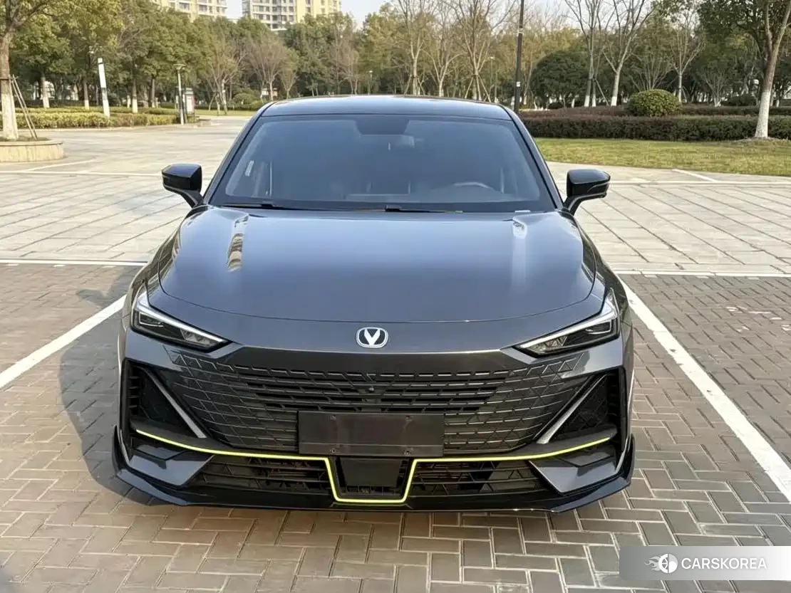 Chang'an UNI-V id 4617160 из Китая 9