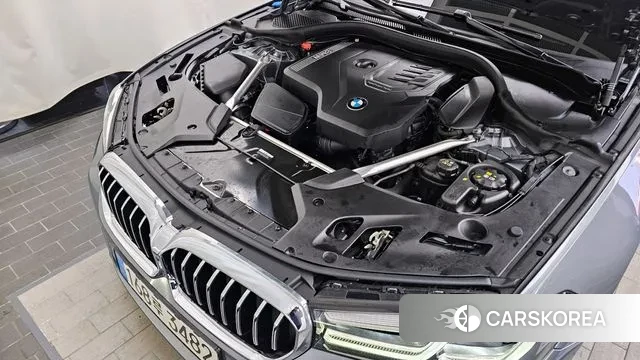 BMW 5 Series (G30) id 3487477 из Кореи 16