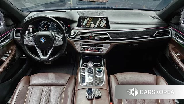 BMW 7 Series (G11) id 4447466 из Кореи 30