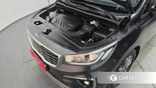 Kia The New Carnival id 4363140 из Кореи 16