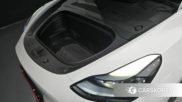 Tesla Model Y id 4571447 из Кореи 32