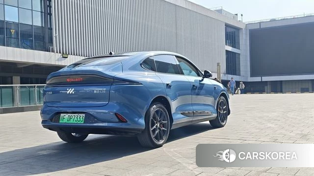 Zhiji Automobile Zhiji LS6 id 3908481 из Китая 11