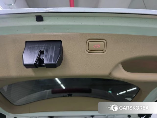 Kia The New Carnival id 4703239 из Кореи 13