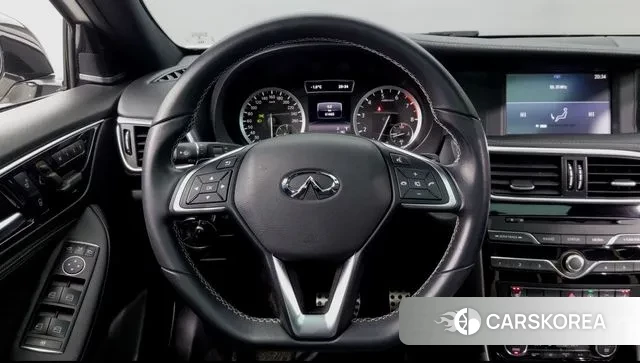 Infiniti Q30 id 3703364 из Кореи 16