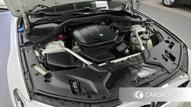 BMW 5 Series (G30) id 3924514 из Кореи 16