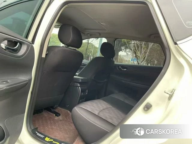 Nissan TIIDA 2019 Белый из Китая, фото 6