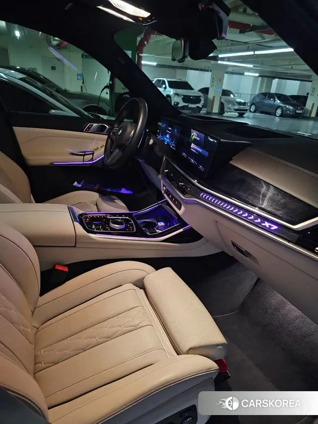 BMW X7 (G07) 2023 Белый из Кореи, фото 6